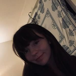 Meet your Posher, Lea